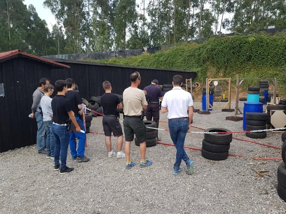 Grupo en una tirada de airsoft deportivo en Gijón